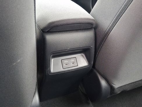 Used 2023 Toyota Corolla LE FWD image 12