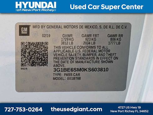 Used 2019 Chevrolet Cruze LT w/ Convenience Package image 13