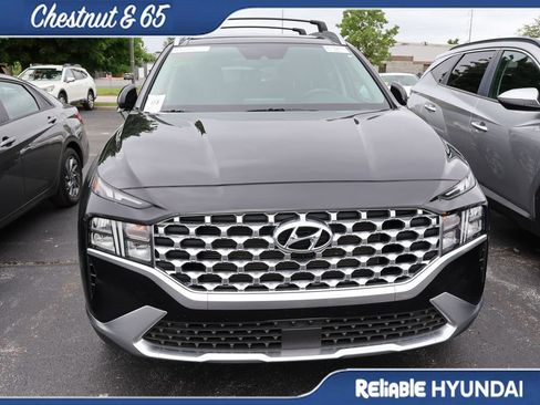 Used 2023 Hyundai Santa Fe SEL w/ Premium Package FWD image 5
