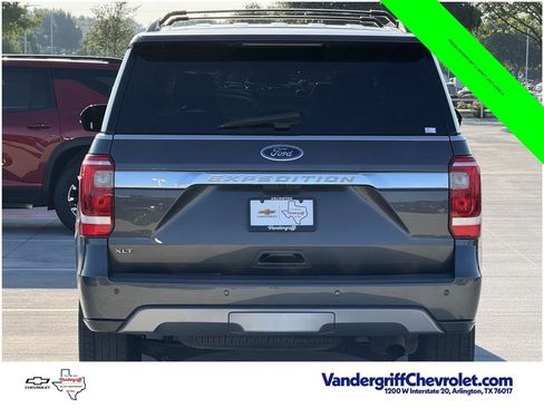 Used 2020 Ford Expedition XLT w/ Equipment Group 202A RWD image 5