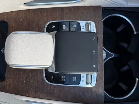 Used 2020 Mercedes-Benz GLS 450 4MATIC image 34