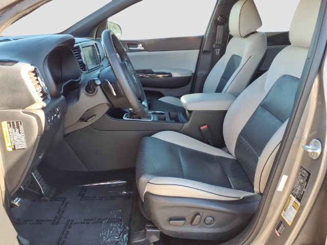 Used 2017 Kia Sportage SX FWD image 4