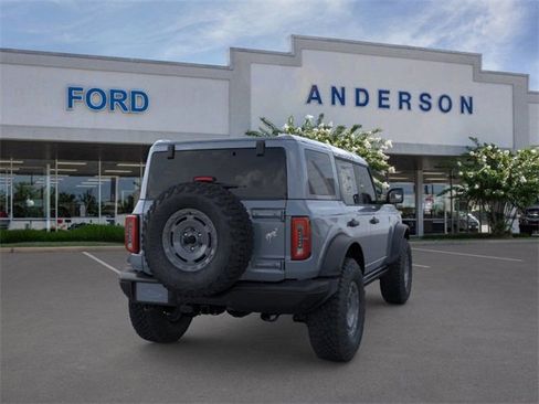 New 2025 Ford Bronco Badlands image 8