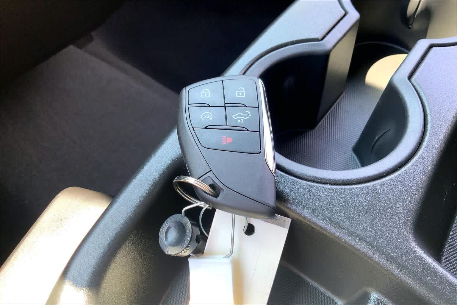 Used 2023 Chevrolet Silverado 1500 RST AWD/4WD image 14