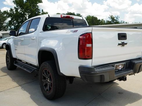 Used 2019 Chevrolet Colorado ZR2 w/ ZR2 Dusk Special Edition AWD/4WD image 4