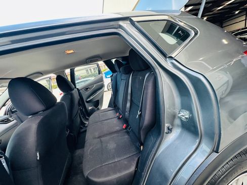 Used 2019 Nissan Rogue Sport S FWD image 19