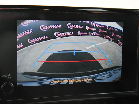 Used 2025 Toyota Corolla LE FWD image 17