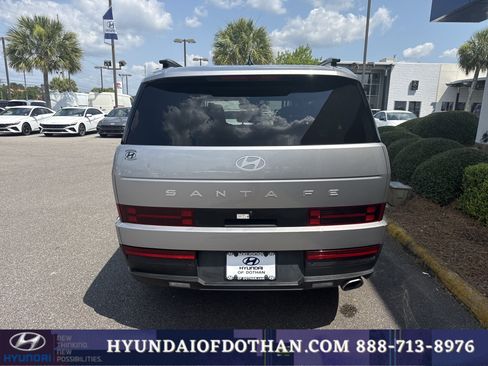 Certified 2024 Hyundai Santa Fe SEL FWD image 3