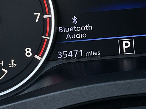Used 2025 Nissan Altima 2.5 SV FWD image 30
