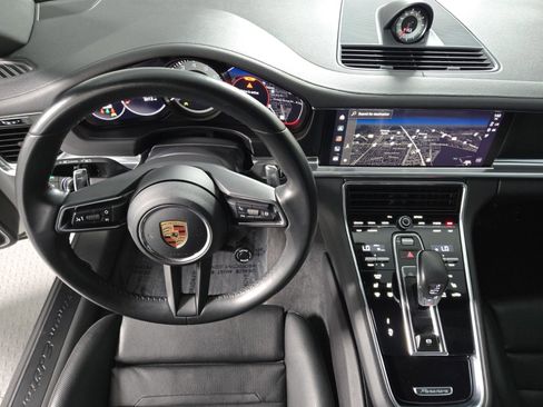 Used 2023 Porsche Panamera Platinum Edition w/ Sport Chrono Package image 15