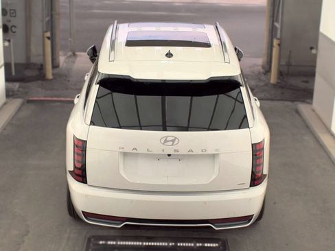 Used 2026 Hyundai Palisade Limited AWD/4WD image 5