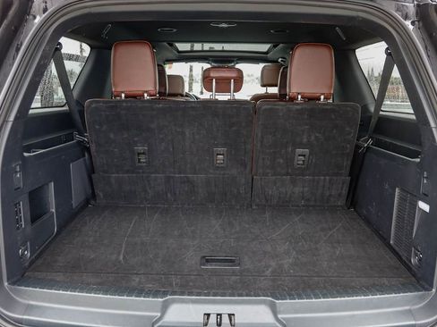 Used 2024 Ford Expedition Max Limited image 32