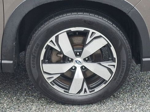 Used 2019 Subaru Forester Touring image 8