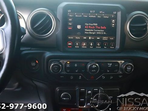 Used 2019 Jeep Wrangler Unlimited Rubicon AWD/4WD image 20