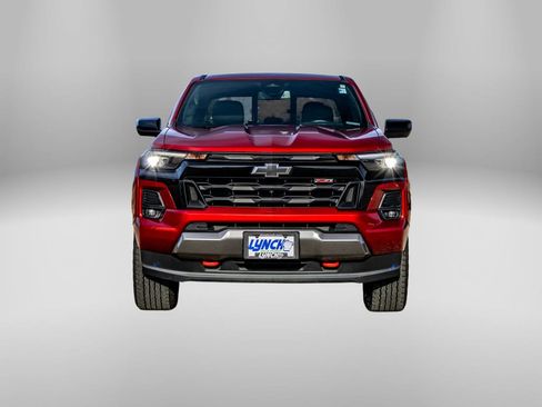 Used 2023 Chevrolet Colorado Z71 w/ Z71 Convenience Package 2 image 5