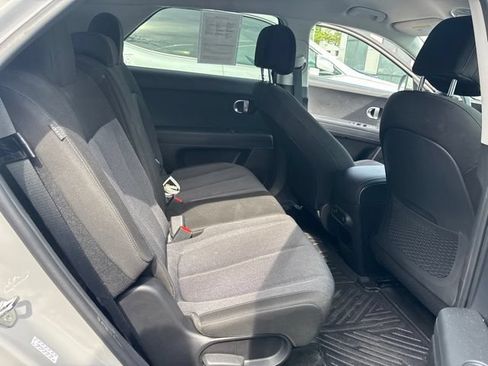Used 2024 Hyundai Ioniq 5 SEL RWD image 9