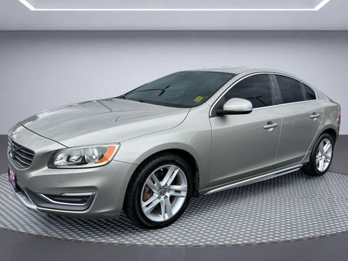 Used 2015 Volvo S60 T5 Platinum FWD image 1