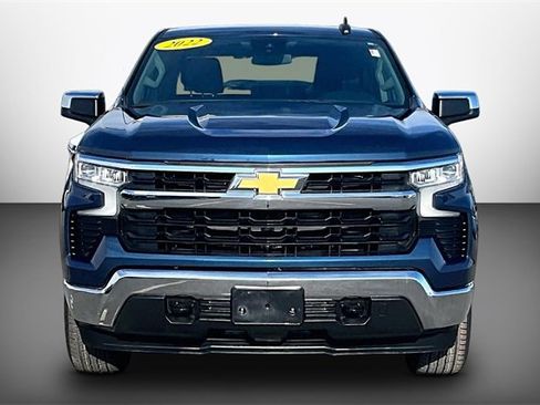 Used 2022 Chevrolet Silverado 1500 LT image 3