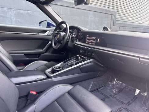 Certified 2024 Porsche 911 Carrera image 18