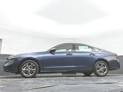 New 2026 Honda Accord EX-L image 42