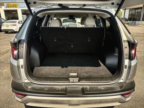 Used 2025 Hyundai Tucson SEL AWD/4WD image 22