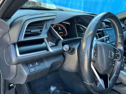 Used 2019 Honda Civic Sport image 13