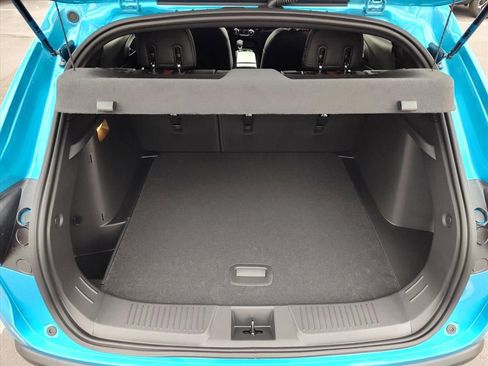 New 2026 Chevrolet Trax RS w/ Driver Confidence Package image 9