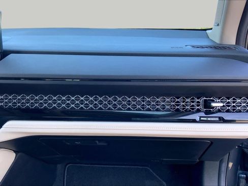 Used 2025 Honda Accord Touring image 18