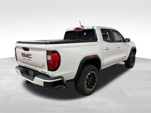 Certified 2026 GMC Canyon AT4 AWD/4WD image 9