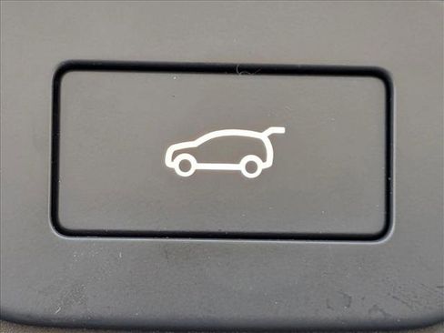 Used 2024 Land Rover Range Rover Sport SE AWD/4WD image 16
