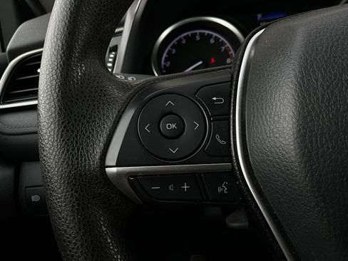 Used 2023 Toyota Camry LE image 31