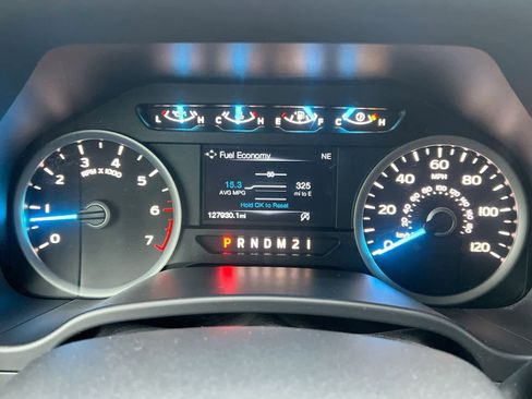 Used 2017 Ford F150 XLT w/ Equipment Group 302A Luxury image 32