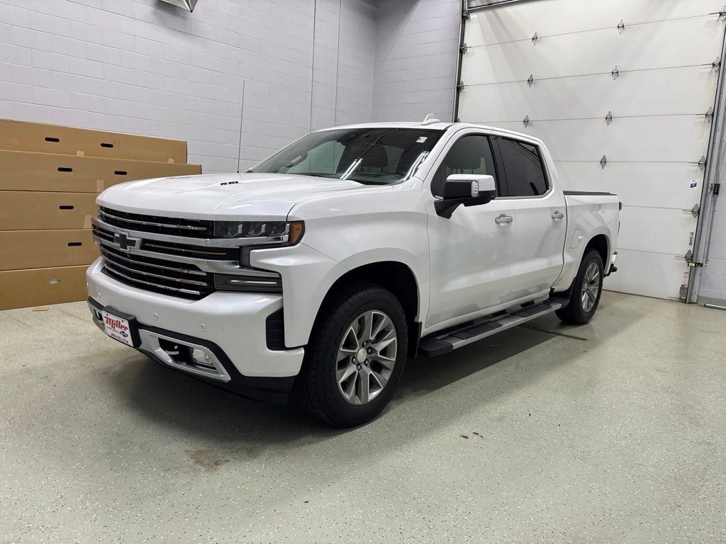 Used 2021 Chevrolet Silverado 1500 High Country w/ Technology Package AWD/4WD image 9