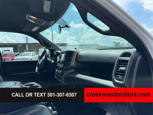 Used 2024 RAM 5500 Tradesman w/ Chrome Appearance Group AWD/4WD image 10