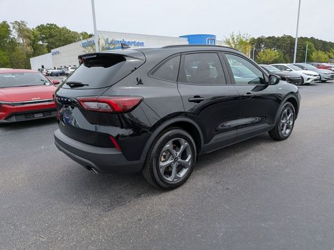 Used 2025 Ford Escape ST-Line FWD image 3