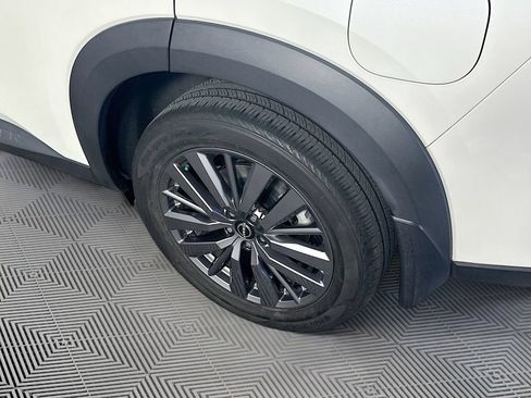 Certified 2023 Nissan Pathfinder SL w/ SL Premium Package AWD/4WD image 42