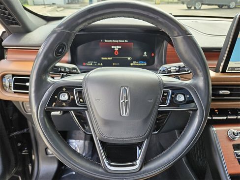 Certified 2022 Lincoln Aviator Grand Touring w/ Equipment Group 301A image 22