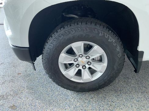 New 2024 Chevrolet Silverado 1500 W/T w/ WT Value Package image 31