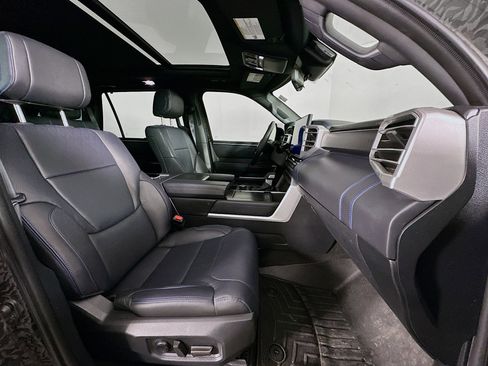 Used 2023 Toyota Sequoia Platinum image 32