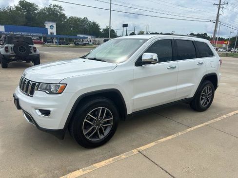 Used 2020 Jeep Grand Cherokee Limited w/ Luxury Group II RWD image 1