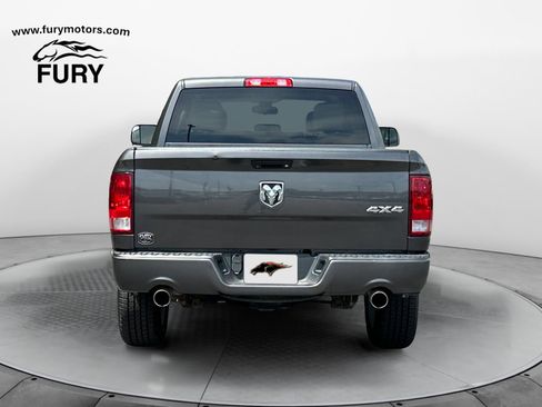 Used 2016 RAM 1500 Express AWD/4WD image 4