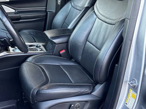 Used 2020 Ford Explorer ST w/ Premium Technology Package AWD/4WD image 23