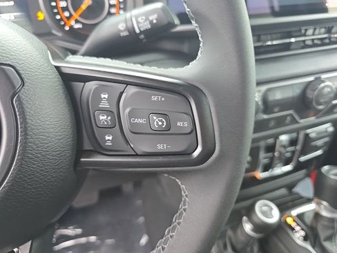 New 2026 Jeep Gladiator Sport image 25