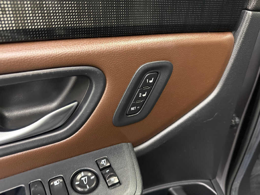 Used 2024 Honda Pilot Elite image 12