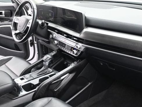 Used 2025 Kia Telluride S FWD image 38