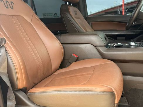 Used 2022 Ford Expedition Max King Ranch AWD/4WD image 13