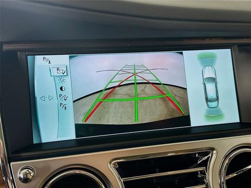 Used 2014 Rolls-Royce Ghost image 27