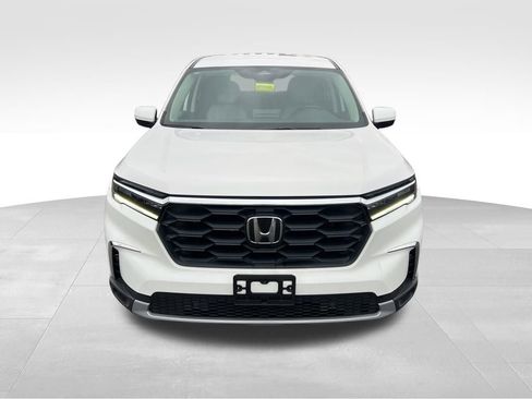 Used 2024 Honda Pilot EX-L image 3