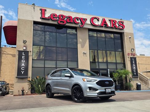 Used 2021 Ford Edge ST-Line w/ Class II Trailer Tow Package AWD/4WD image 2