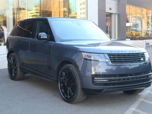 New 2026 Land Rover Range Rover SE image 10